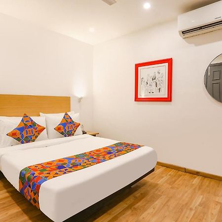 Hotel Fabexpress D2 Paschim Vihar Delhi  Exterior foto